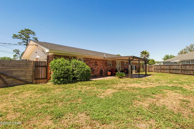 2704 Drummond Avenue, Panama City, FL 32405