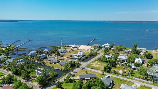 2704 Drummond Avenue, Panama City, FL 32405