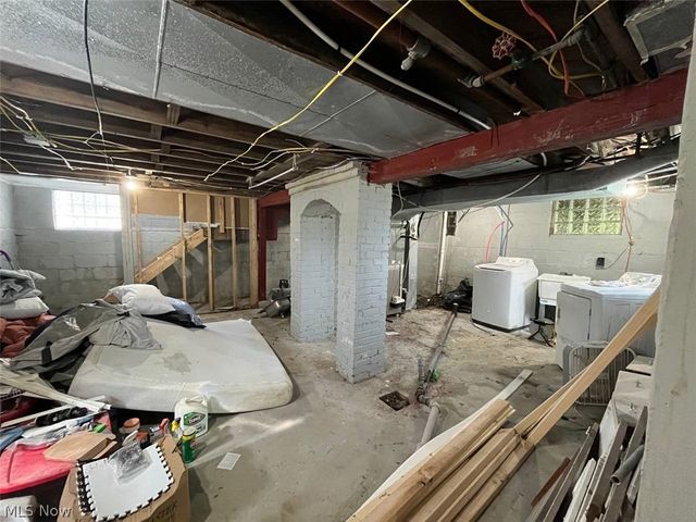 94 Beechwood Drive, Youngstown, OH 44512