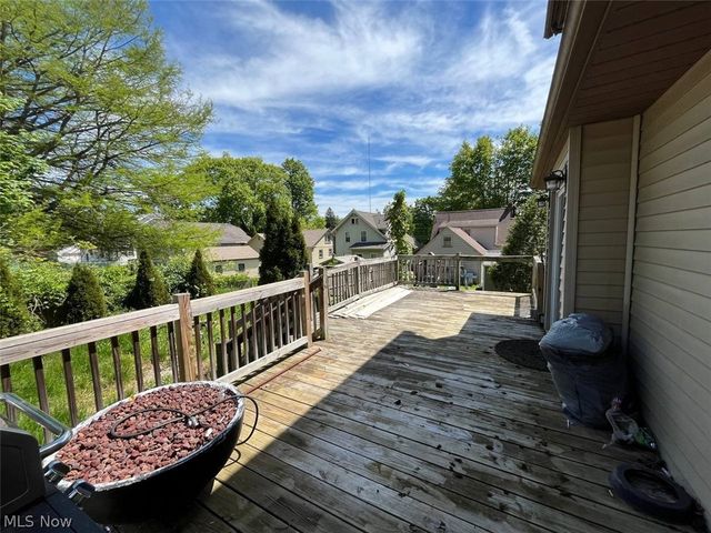 94 Beechwood Drive, Youngstown, OH 44512