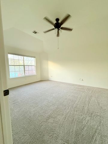 7717 Troon Drive, Rowlett, TX 75089