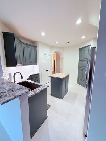 7717 Troon Drive, Rowlett, TX 75089