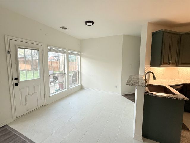 7717 Troon Drive, Rowlett, TX 75089