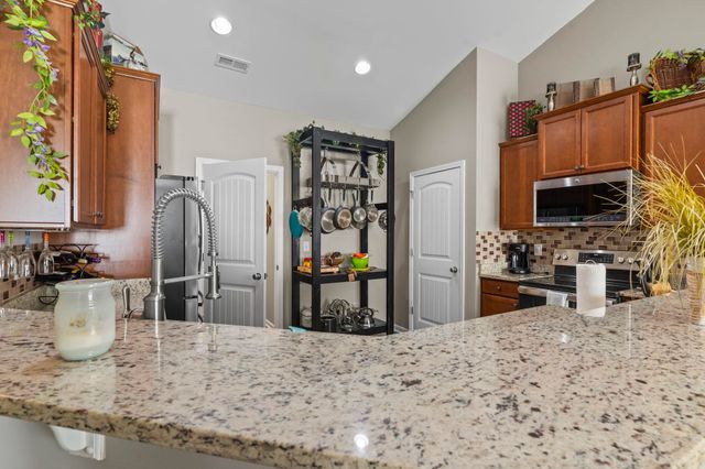 210 Oak Landing Dr., Conway, SC 29527