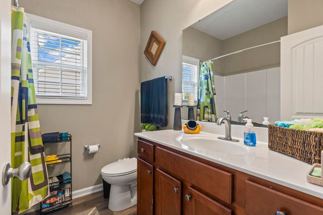 210 Oak Landing Dr., Conway, SC 29527