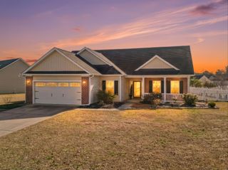 210 Oak Landing Dr., Conway, SC 29527