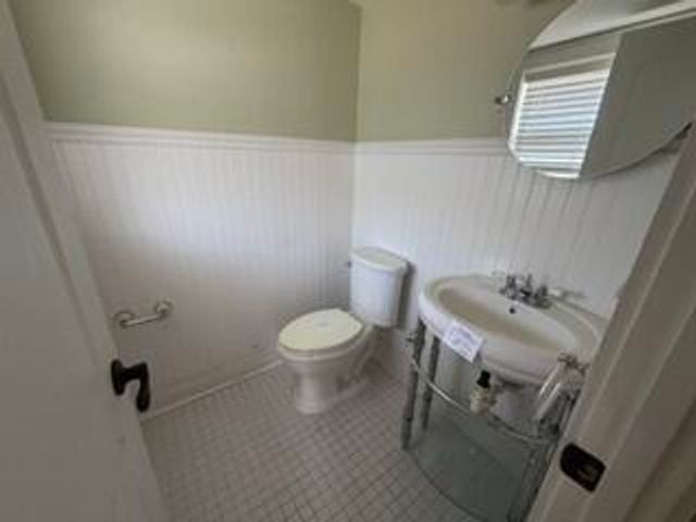 7300 NW 4th Place 105, Margate, FL 33063