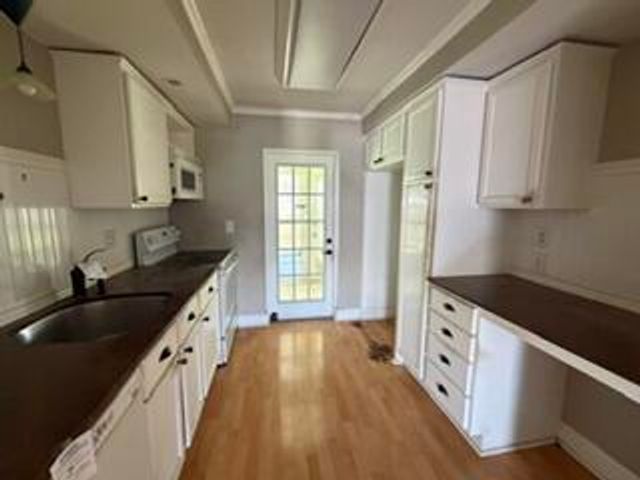 7300 NW 4th Place 105, Margate, FL 33063