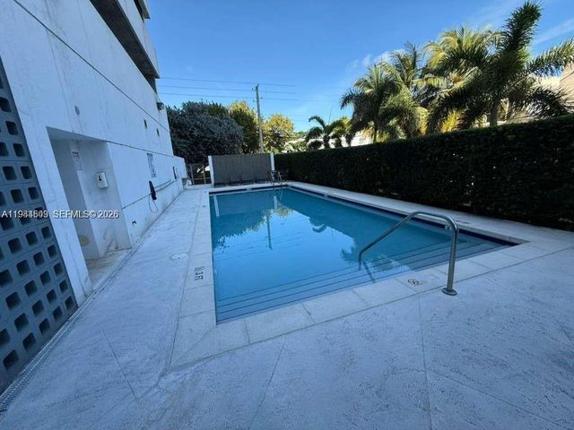36 NW 6th Ave 408, Miami, FL 33128