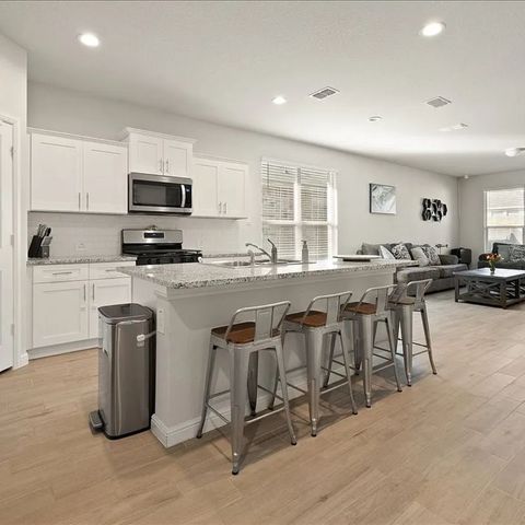 9732 Serviceberry Lane, Fort Worth, TX 76036