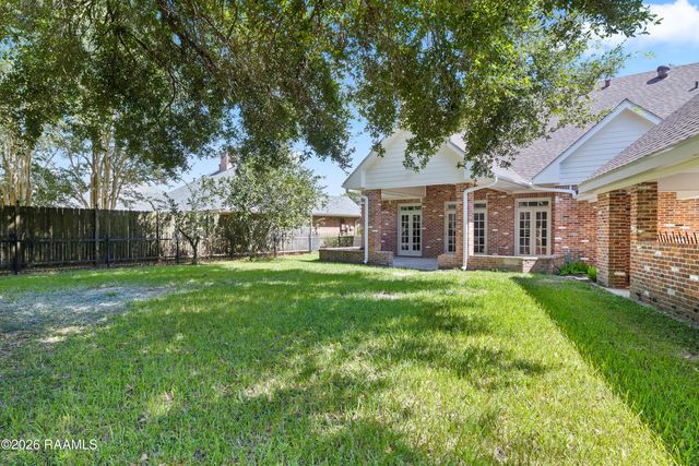 215 Spyglass Lane, Broussard, LA 70518