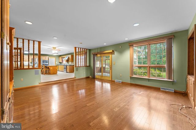 18903 MANCHESTER DR, Hagerstown, MD 21742