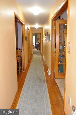 18903 MANCHESTER DR, Hagerstown, MD 21742