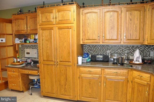 18903 MANCHESTER DR, Hagerstown, MD 21742