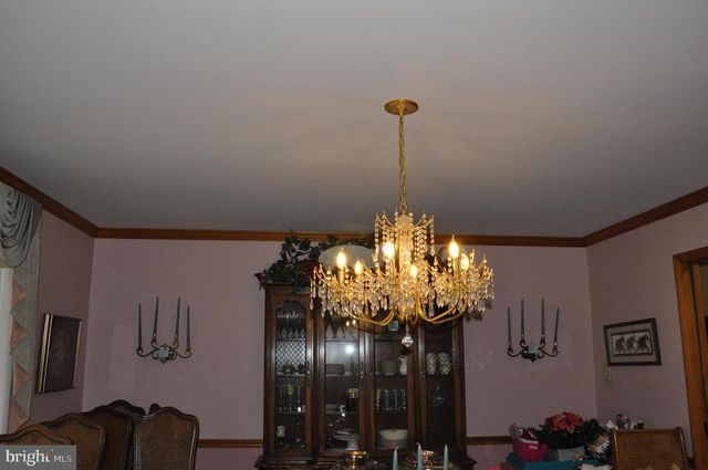 18903 MANCHESTER DR, Hagerstown, MD 21742