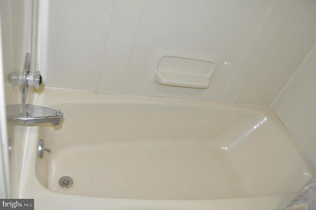18903 MANCHESTER DR, Hagerstown, MD 21742