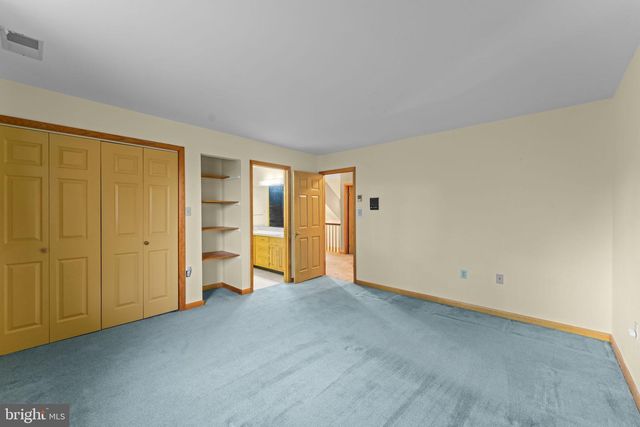 18903 MANCHESTER DR, Hagerstown, MD 21742