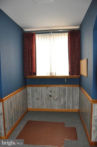 18903 MANCHESTER DR, Hagerstown, MD 21742