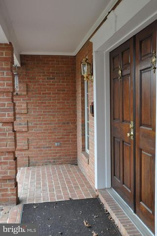 18903 MANCHESTER DR, Hagerstown, MD 21742