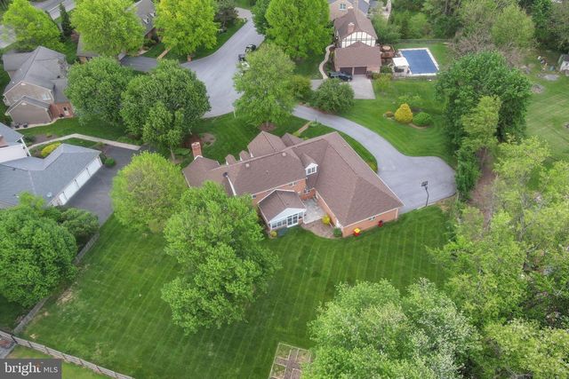 18903 MANCHESTER DR, Hagerstown, MD 21742