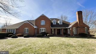 18903 MANCHESTER DR, Hagerstown, MD 21742