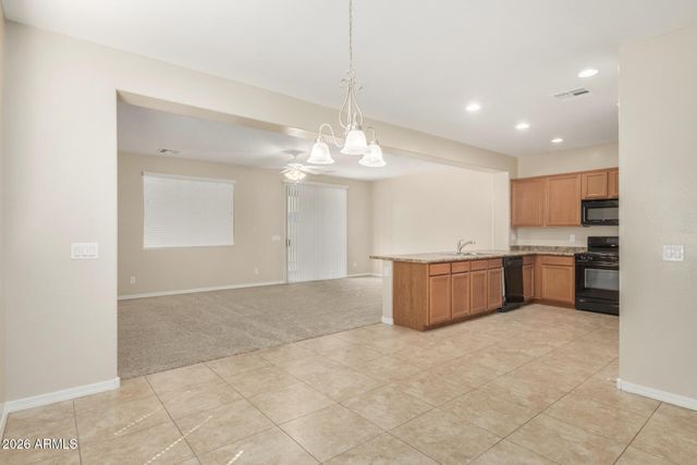 1154 W STEPHANIE Lane, San Tan Valley, AZ 85143