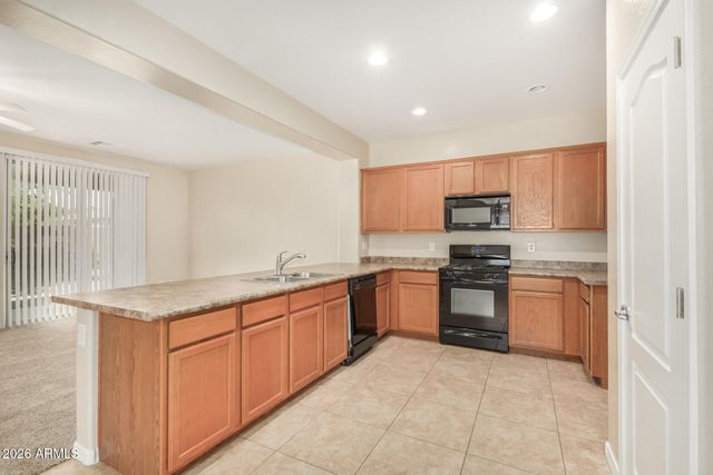 1154 W STEPHANIE Lane, San Tan Valley, AZ 85143
