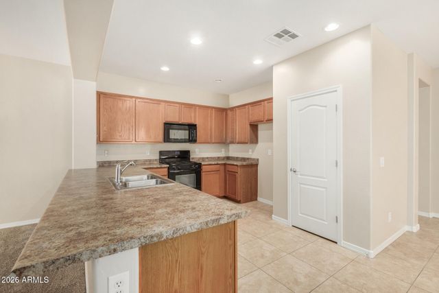 1154 W STEPHANIE Lane, San Tan Valley, AZ 85143