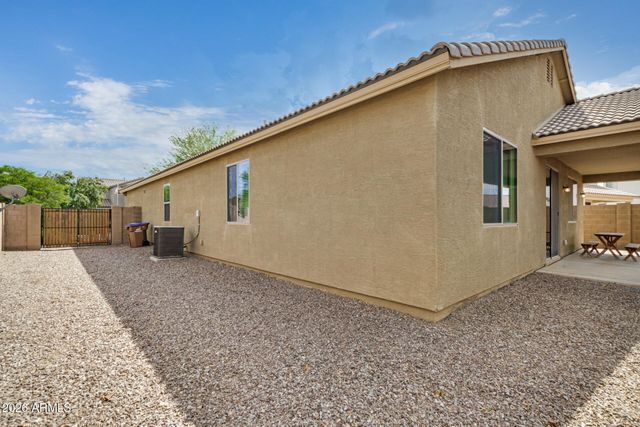 1154 W STEPHANIE Lane, San Tan Valley, AZ 85143