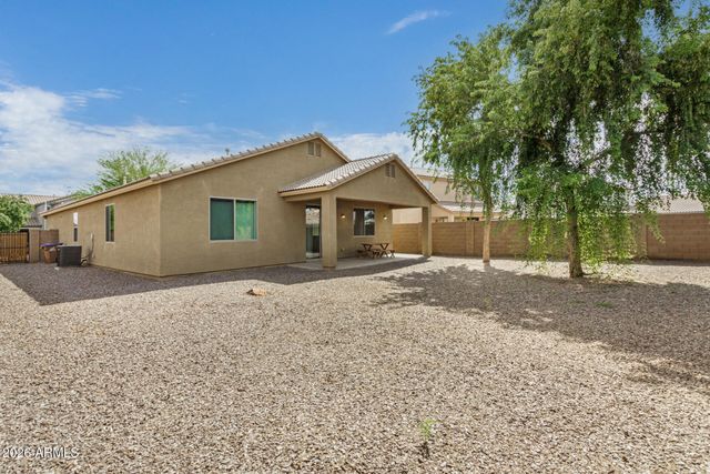 1154 W STEPHANIE Lane, San Tan Valley, AZ 85143