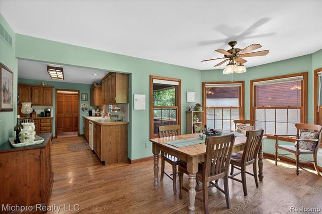 670 Green Creek Lane, Oxford, MI 48371