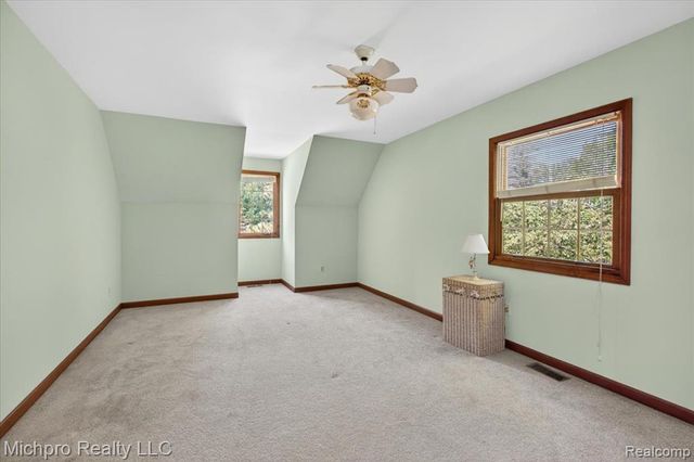 670 Green Creek Lane, Oxford, MI 48371