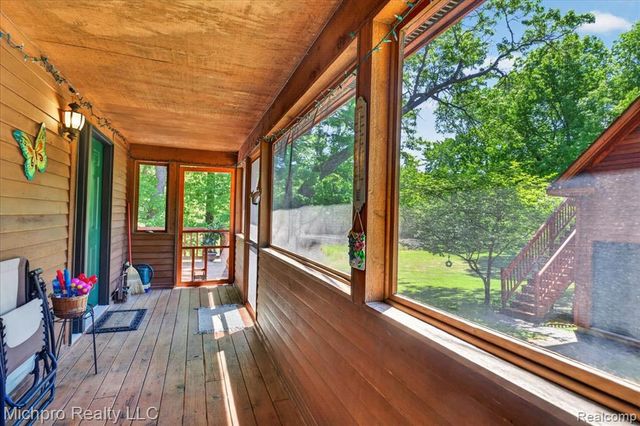 670 Green Creek Lane, Oxford, MI 48371