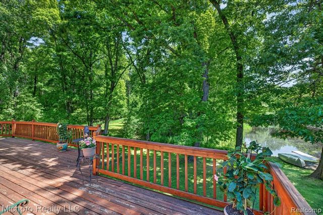 670 Green Creek Lane, Oxford, MI 48371