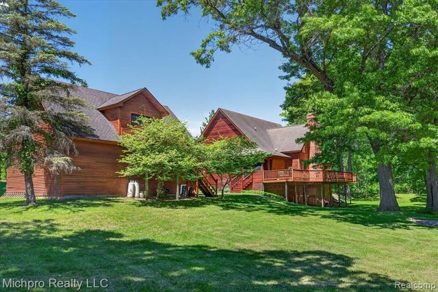 670 Green Creek Lane, Oxford, MI 48371
