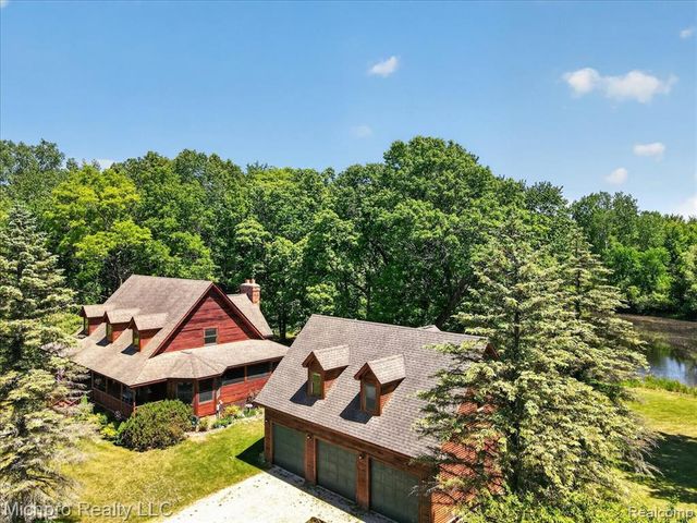 670 Green Creek Lane, Oxford, MI 48371
