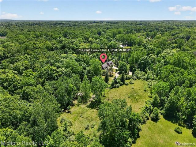 670 Green Creek Lane, Oxford, MI 48371