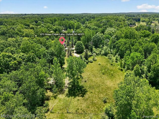 670 Green Creek Lane, Oxford, MI 48371