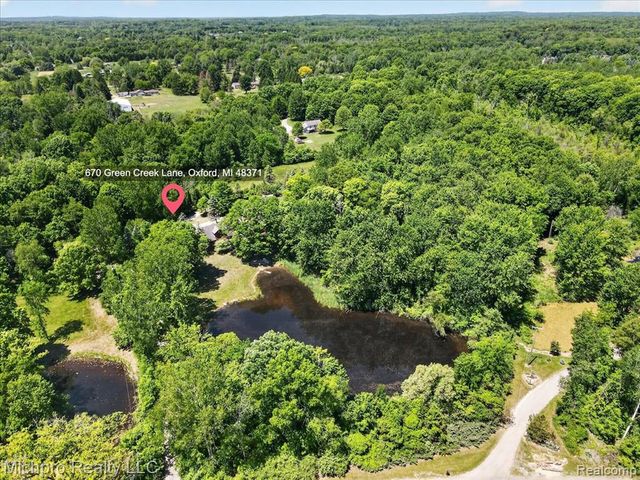 670 Green Creek Lane, Oxford, MI 48371