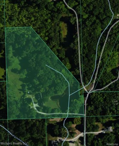 670 Green Creek Lane, Oxford, MI 48371