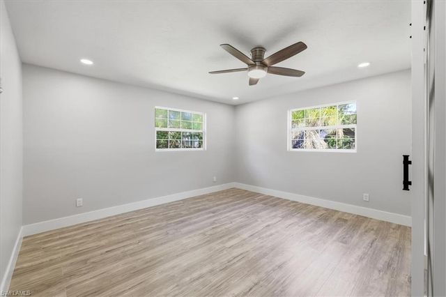 137 Dow LN, North Fort Myers, FL 33917