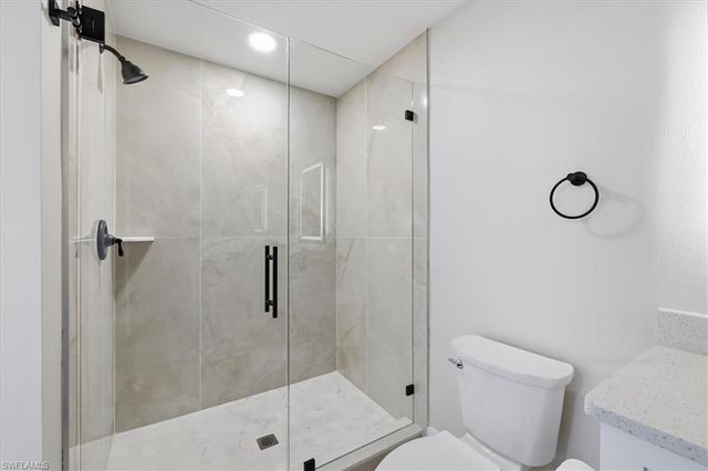 137 Dow LN, North Fort Myers, FL 33917