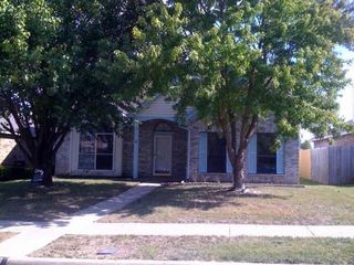 1914 Northlake Drive, Garland, TX 75040