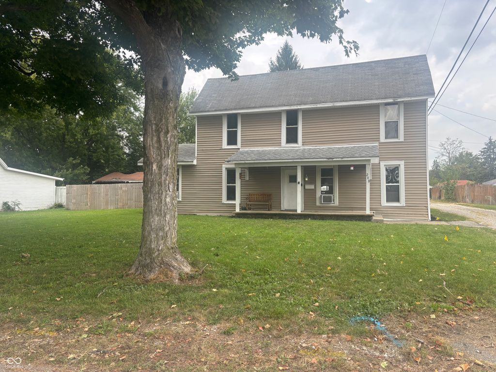 208 W Filmore Street, Alexandria, IN 46001