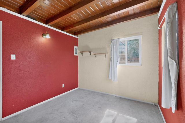 1108 Dorothy Street NE, Albuquerque, NM 87112