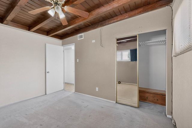 1108 Dorothy Street NE, Albuquerque, NM 87112