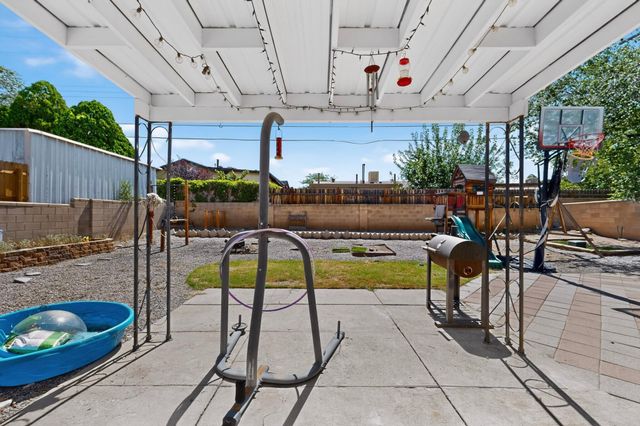 1108 Dorothy Street NE, Albuquerque, NM 87112
