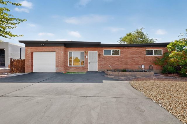 1108 Dorothy Street NE, Albuquerque, NM 87112