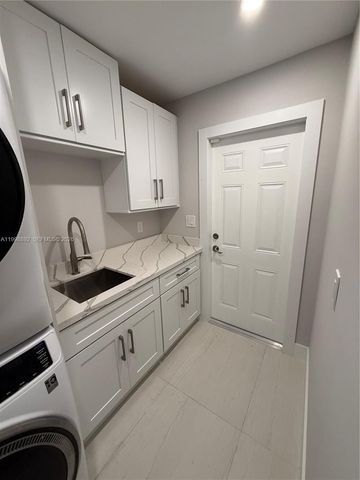 8772 SW 143rd St 8772, Palmetto Bay, FL 33176