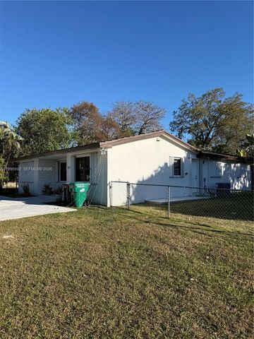 8772 SW 143rd St 8772, Palmetto Bay, FL 33176